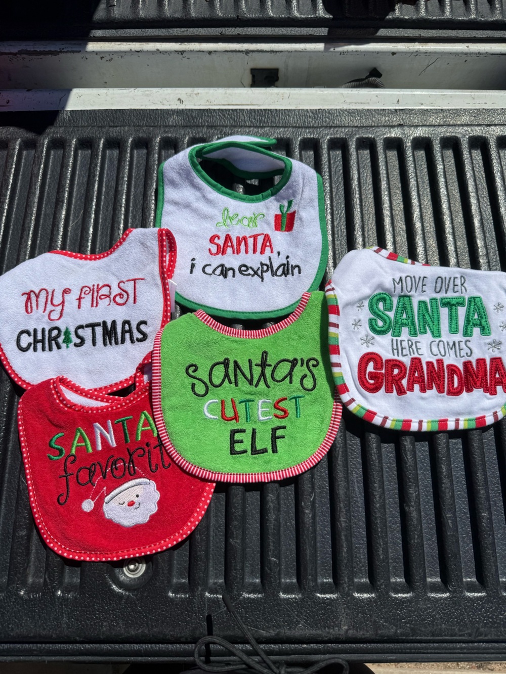 Assorted Kids Christmas Bibs - Green, Red, White - Unbranded